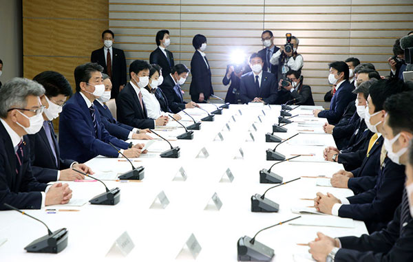 日本政府宣布將逐步放寬入境限制政策！ 